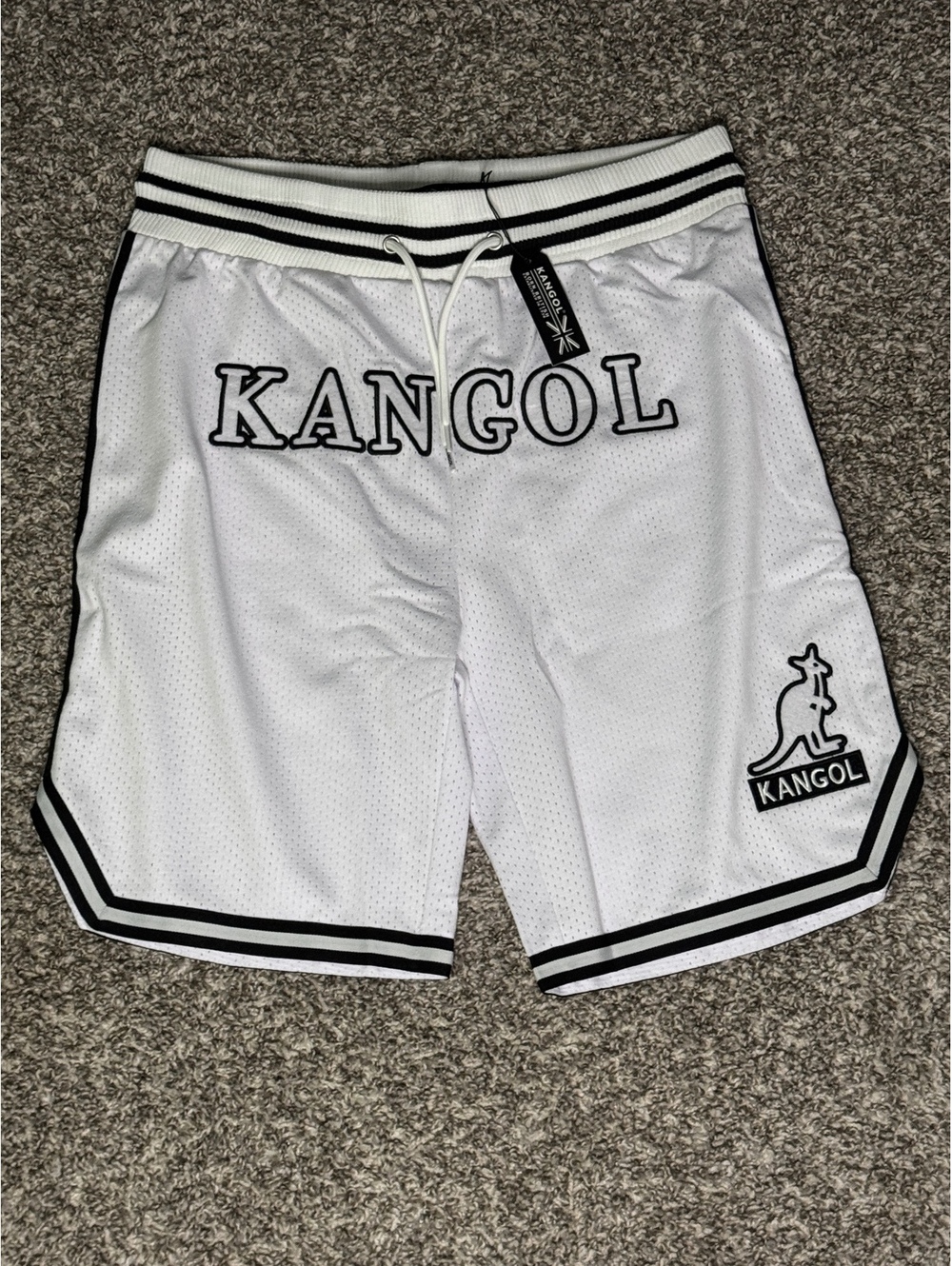 Kangol Short Size Large